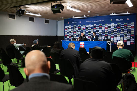 Head coach Ståle Solbakken of Norway