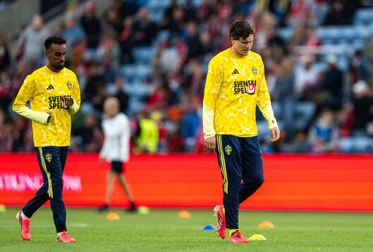 Taha Ali and Victor Nilsson Lindelöf of Sweden