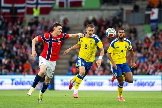 Jørgen Strand Larsen of Norway against Gustaf Lagerbielke