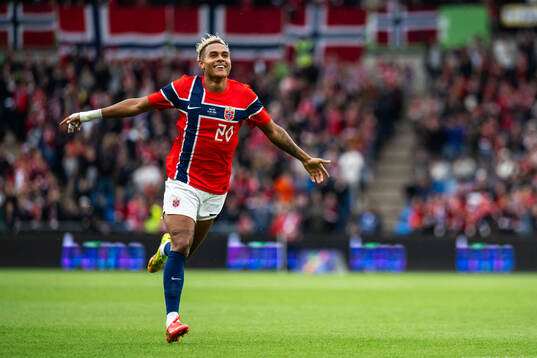 Antonio Nusa of Norway celebrates