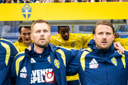 Hjalmar Ekdal and Alexander Isak of Sweden