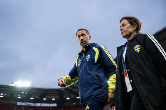 Head coach Graham Potter of Sweden and press officer Petra