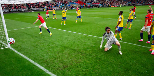 Jørgen Strand Larsen of Norway celebrates