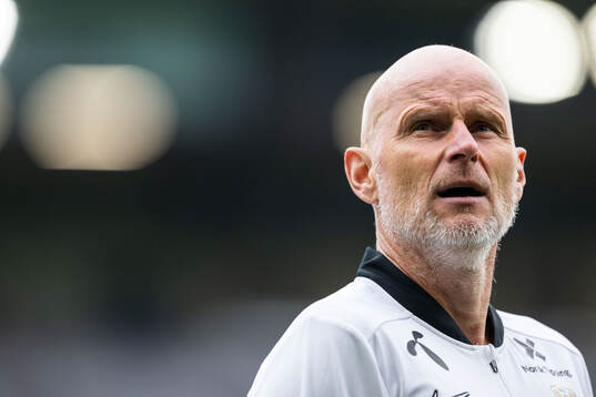 Head coach Ståle Solbakken of Norway