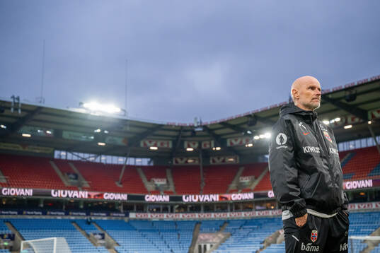 Head coach Ståle Solbakken of Norway
