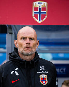 Head coach Ståle Solbakken of Norway