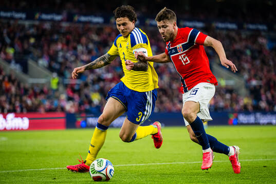 Victor Nilsson Lindelöf of Sweden and Fredrik André
