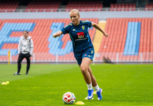Smilla Holmberg of the Swedish women's national football