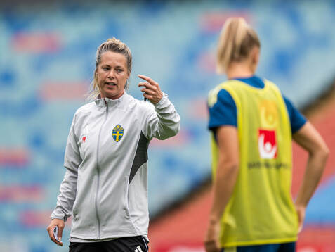 Assistant coach Johanna Almgren of the Swedish women's