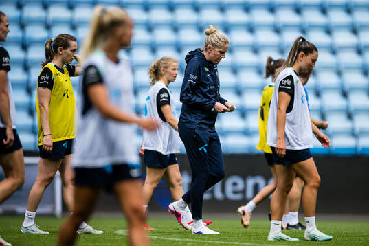 Head coach Gemma Grainger of the Norwegian women’s