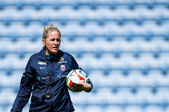 Head coach Gemma Grainger of the Norwegian women’s