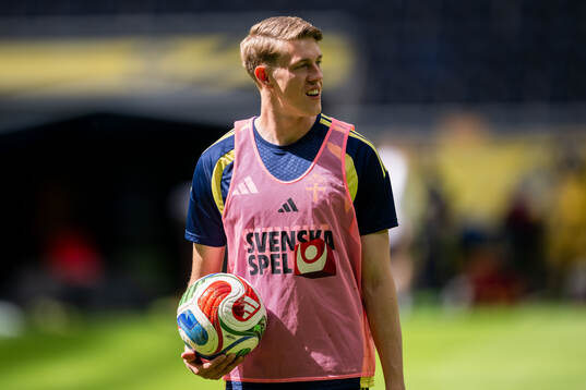 Alexander Bernhardsson of the Swedish national football