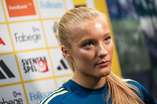 Smilla Holmberg of the Swedish women's national football