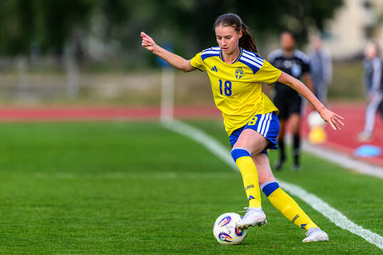 Julia Ragnarsson of Sweden