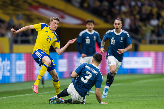 Alexander Bernhardsson of Sweden and Konstantinos