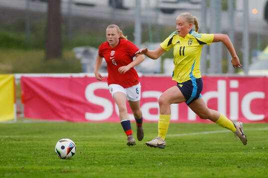 Stina Myrén of Sweden and Marie Kristine E Prestegård of