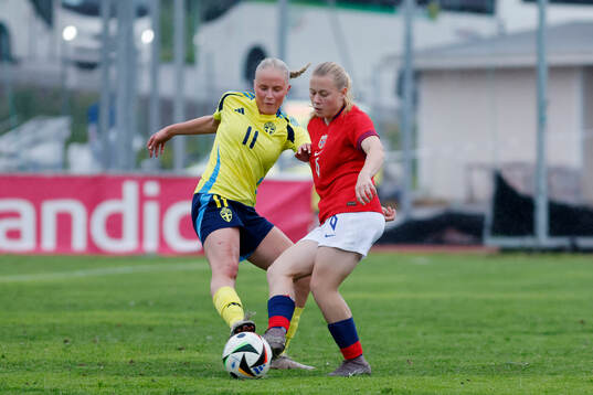 Stina Myrén of Sweden and Marie Kristine E Prestegård of