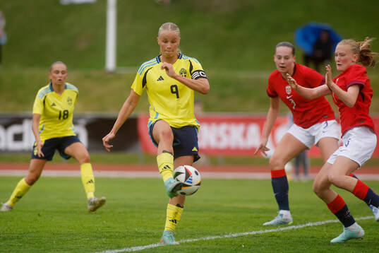 Mollie Josefsson of Sweden