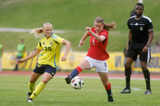 Filippa Andersson Widén of Sweden and Sigrid Antonsen