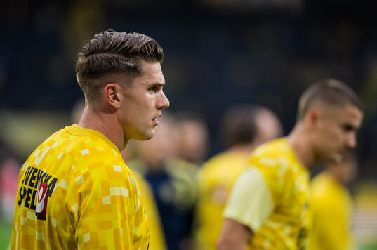 Viktor Gyökeres of Sweden