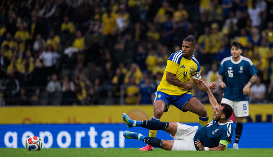 Isak Hien of Sweden and Vangelis Pavlidis of Greece