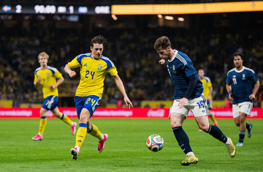 Elliot Stroud of Sweden and Giorgos Kiriakopoulos of Greece