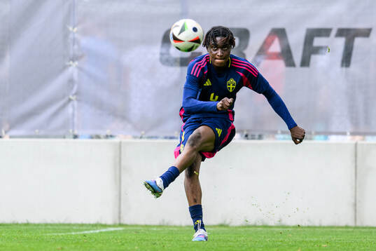 Warren Ngana