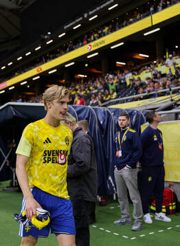 Lucas Bergvall of Sweden