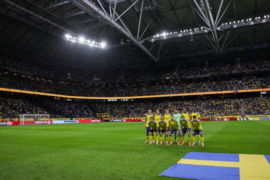 The starting eleven of Sweden pose for a photo