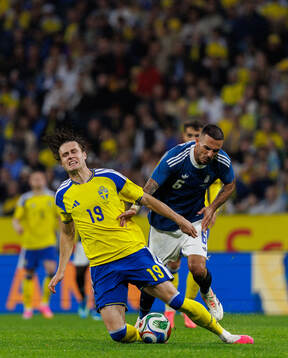 Mattias Svanberg of Sweden and Dimitris Kourbelis of Greece