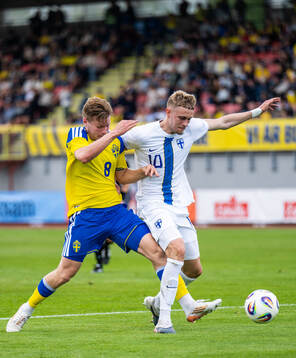 Victor Svensson of Sweden and Jimi Tauriainen of Finland