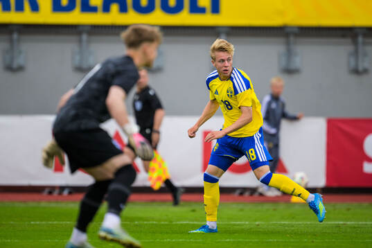 Charlie Rosenqvist of Sweden