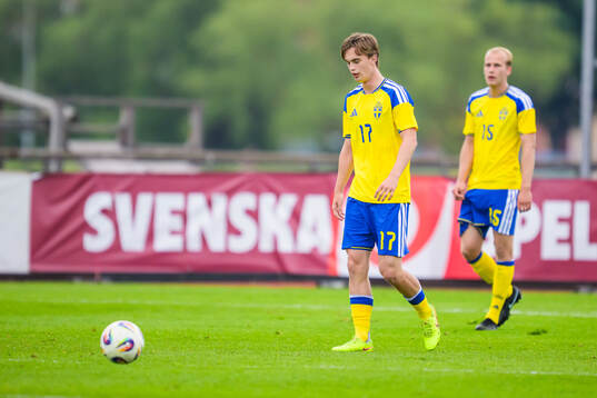 Yannick Geiger and Harry Hilvenius of Sweden looks dejected
