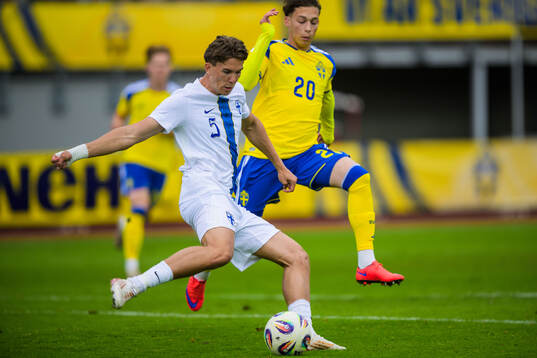 Emil Leveälahti of Finland and Victor Goncalves Andersson