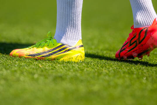 The Adidas shoes of Antonio Nusa of the Norwegian national