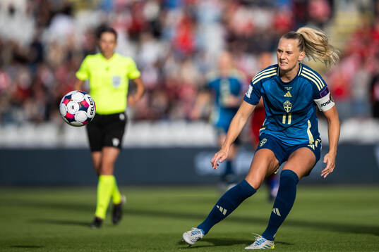 Stina Blackstenius of Sweden