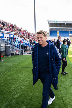 Head coach Tony Gustavsson of Sweden