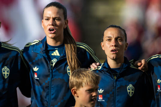 Bella Andersson and Julia Zigiotti Olme of Sweden