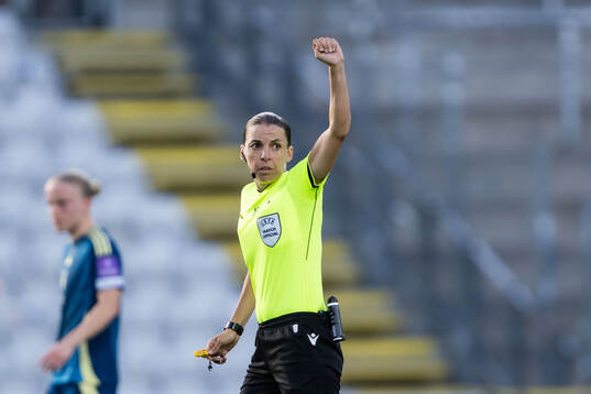 Referee Stephanie Frappart