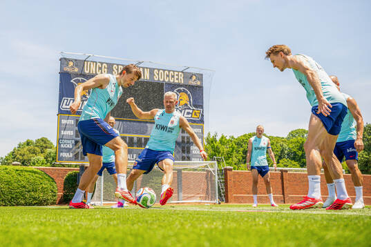 Sander Berge, Julian Ryerson and Martin Ødegaard of the