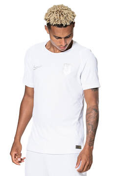 Antonio Nusa of the Norwegian national football team poses