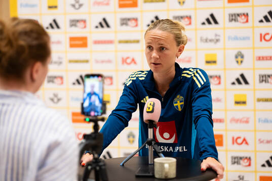 Matilda Vinberg at a press event with the women's national