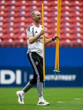 Assistant coach Andreas Georgson of the Swedish national
