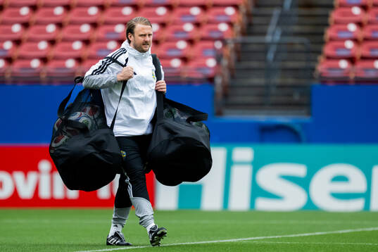 Assistant coach Björn Hamberg of the Swedish national