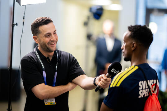 Johan Kücükaslan of Swedish broadcaster SVT interviews