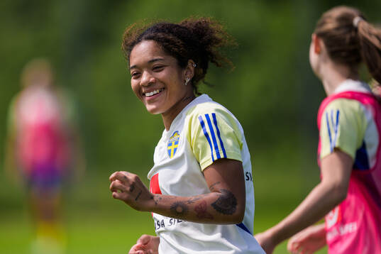 Evelina Duljan of Sweden