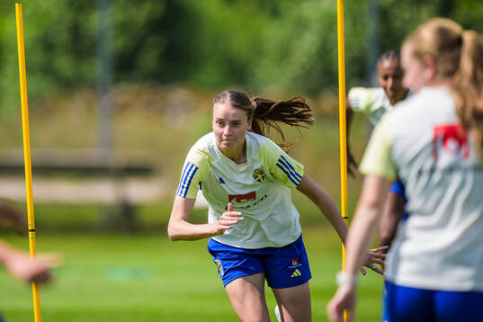 Julia Ragnarsson of Sweden