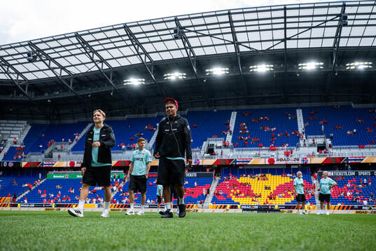 Andreas Schjelderup and Antonio Nusa of Norway