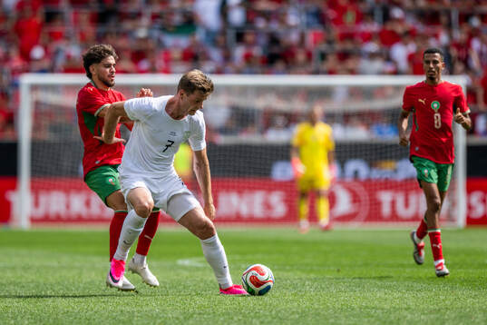 Abde Ezzalzouli of Morocco and Alexander Sørloth of Norway