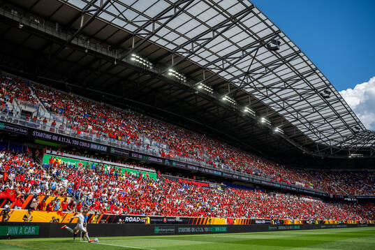 Martin Ødegaard of Norway takes a corner kick